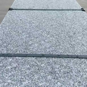 宿迁 芝麻黑火烧面毛板，条板，半成品