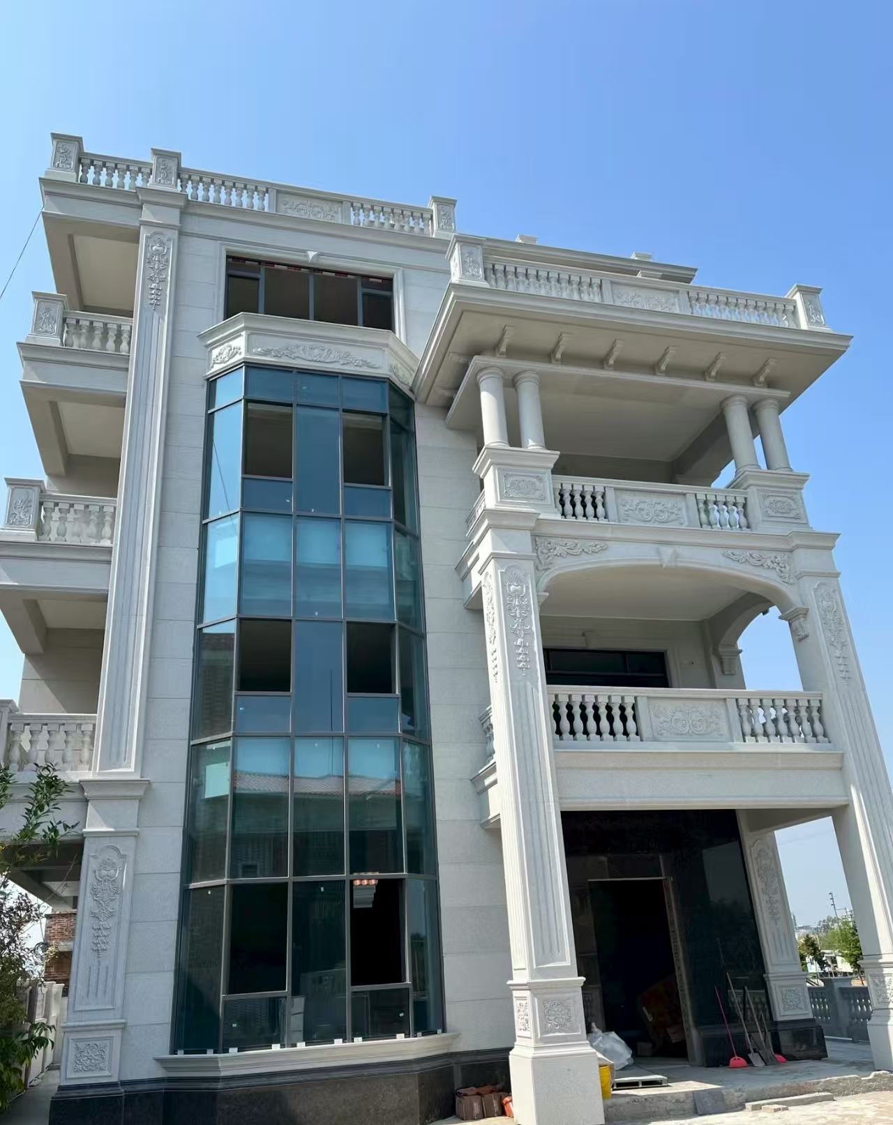 宿迁 芝麻白花岗岩别墅外墙干挂效果展示