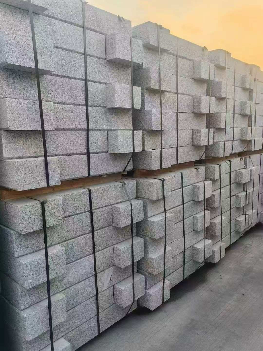 宿迁 芝麻白路沿石