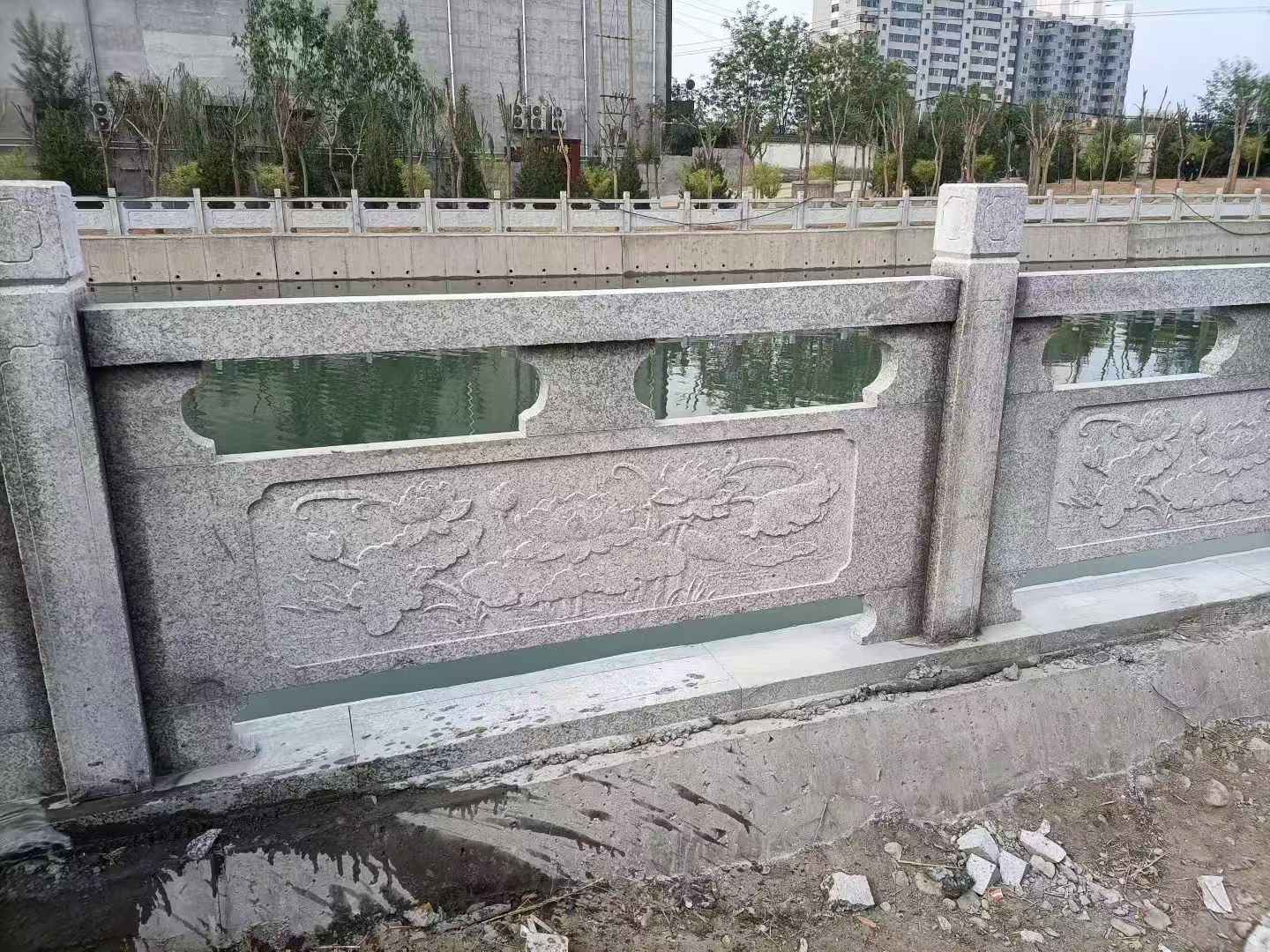 宿迁 芙蓉白大花桥梁、河道，石材栏杆、围栏、护栏